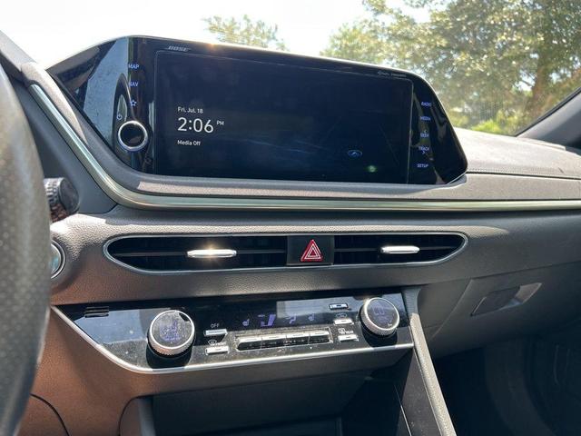 Photo of 2023 Carbon Blue Hyundai SONATA