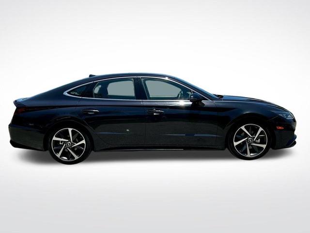Photo of 2023 Carbon Blue Hyundai SONATA