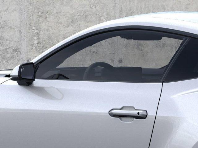 Photo of 2025 Silver Ford Mustang
