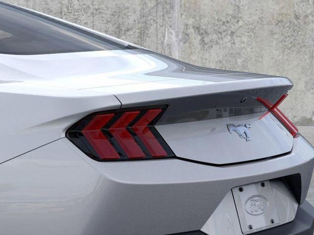 Photo of 2025 Silver Ford Mustang