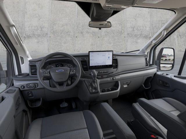 Photo of 2025 Oxford White Ford Transit-350