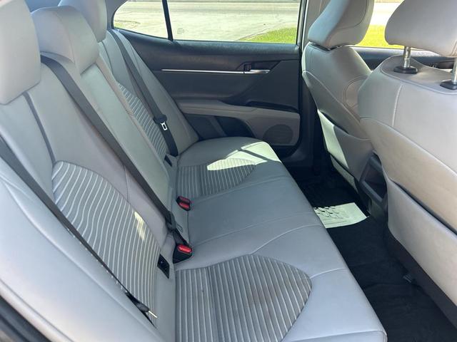 Photo of 2022 Gray Toyota Camry