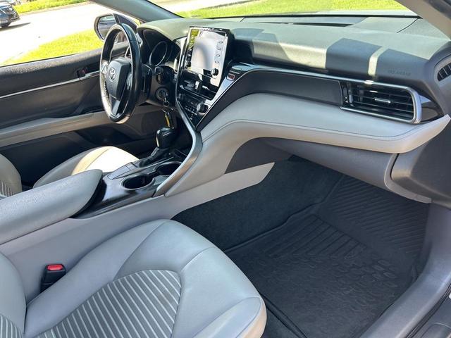 Photo of 2022 Gray Toyota Camry