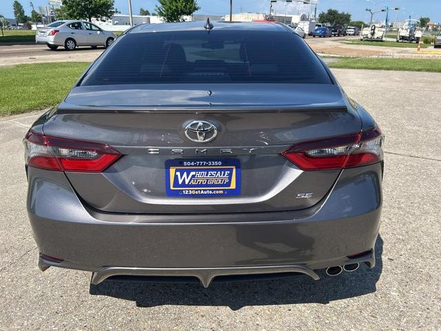 Photo of 2022 Gray Toyota Camry
