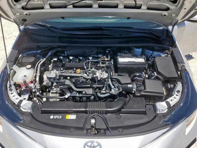 Photo of 2022 Classic Silver Metallic Toyota Corolla