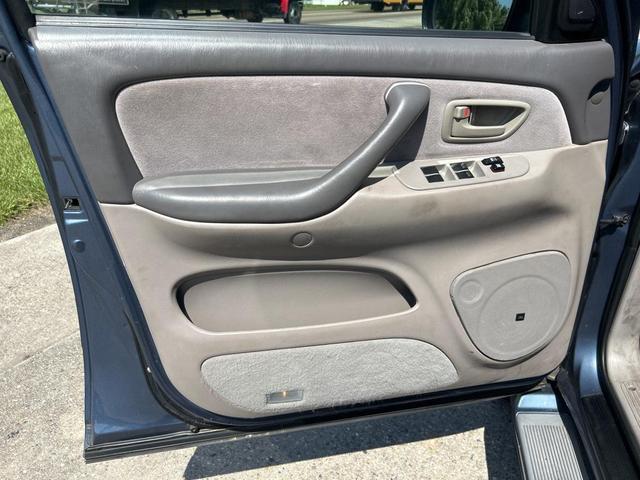 Photo of 2007 Bluesteel Mica Toyota Sequoia