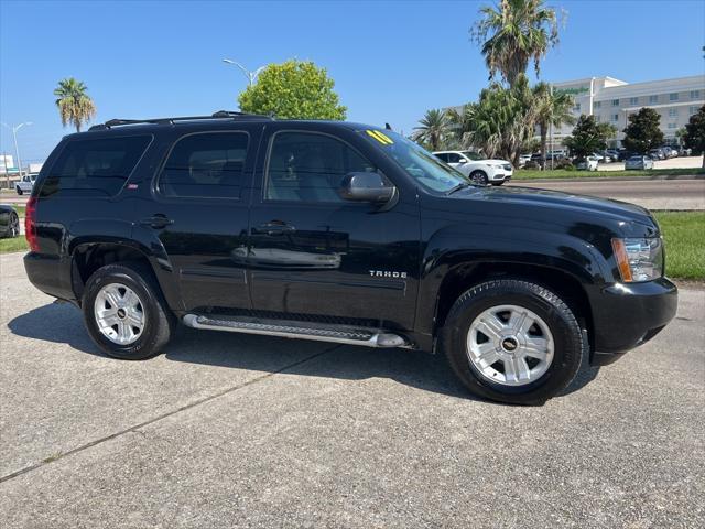 Photo of 2010 Black Chevrolet Tahoe