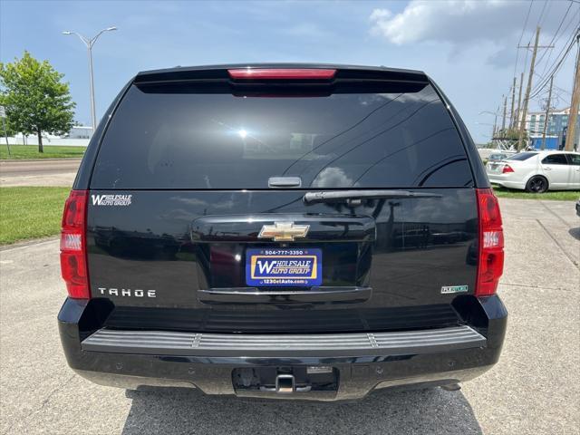 Photo of 2010 Black Chevrolet Tahoe