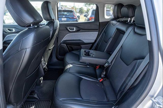 Photo of 2022 Billet Silver Metallic Clearcoat Jeep Compass