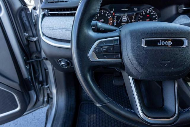 Photo of 2022 Billet Silver Metallic Clearcoat Jeep Compass