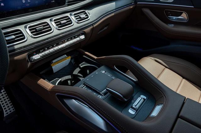 Photo of 2025 BLACK Mercedes-Benz GLS 450