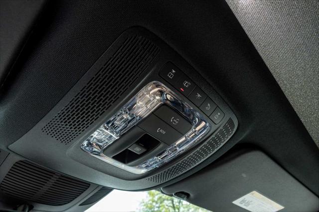 Photo of 2025 BLACK Mercedes-Benz GLS 450
