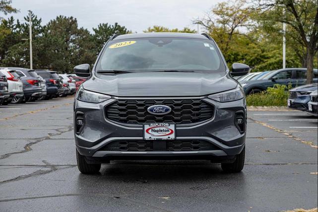 Photo of 2023 Carbonized Gray Metallic Ford Escape