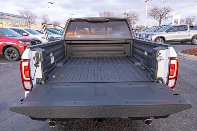 Photo of 2025 Platinum White Pearl Honda Ridgeline