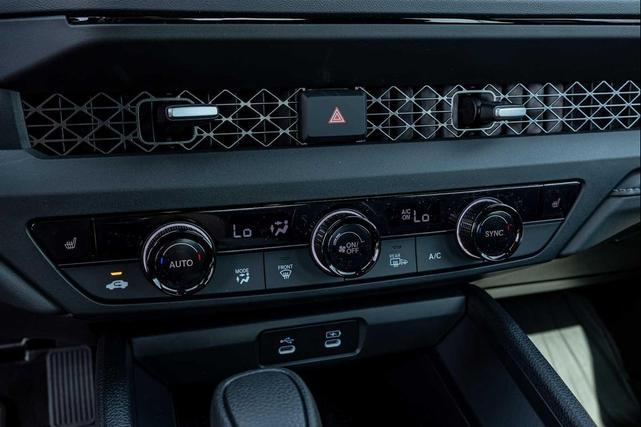 Photo of 2025 Urban Gray Pearl Honda Accord