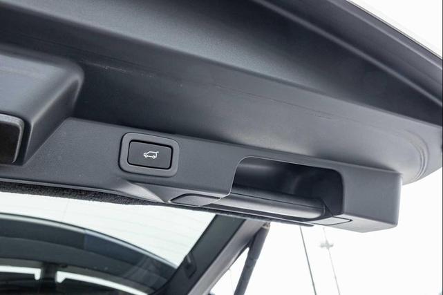 Photo of 2019 WHITE Land Rover Range Rover Sport
