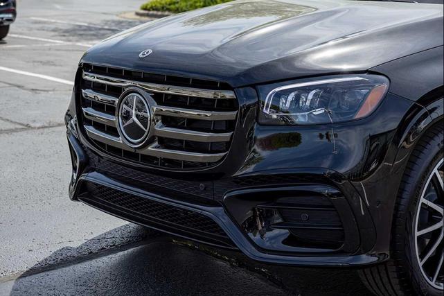 Photo of 2025 BLACK Mercedes-Benz GLS 450