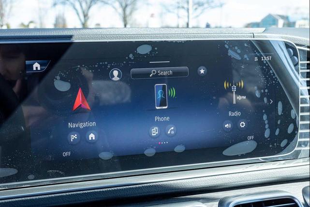 Photo of 2025 BLACK Mercedes-Benz GLS 450