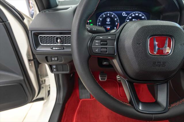 Photo of 2024 Championship White Honda Civic Type R