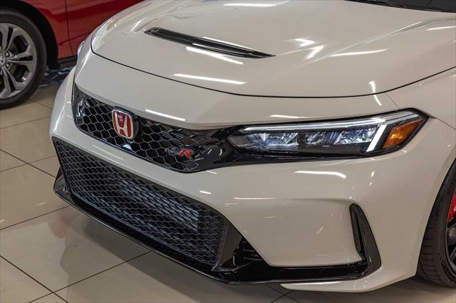 Photo of 2024 Championship White Honda Civic Type R