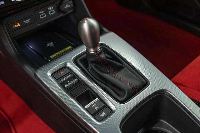 Photo of 2024 Championship White Honda Civic Type R