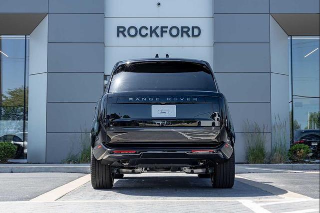 Photo of 2025 BLACK Land Rover Range Rover