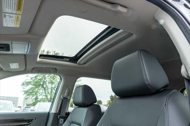 Photo of 2026 Crystal Black Pearl Honda CR-V