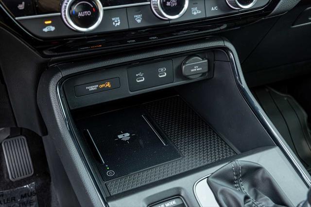 Photo of 2026 Crystal Black Pearl Honda CR-V