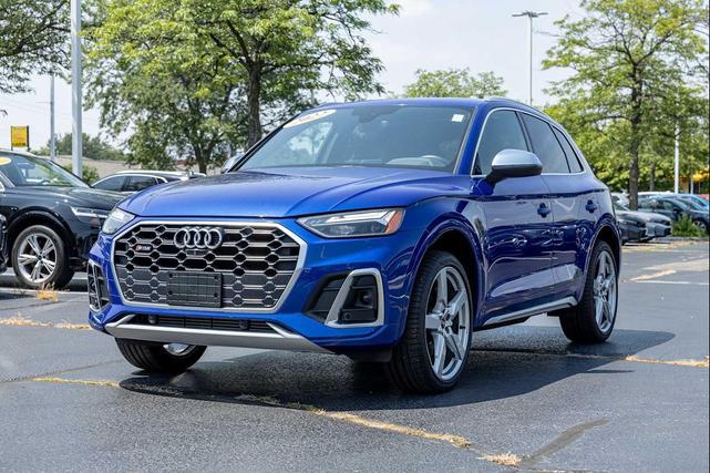 Photo of 2022 ULTRA BLUE Audi SQ5