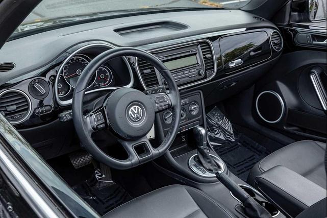 Photo of 2015 BLACK Volkswagen Beetle