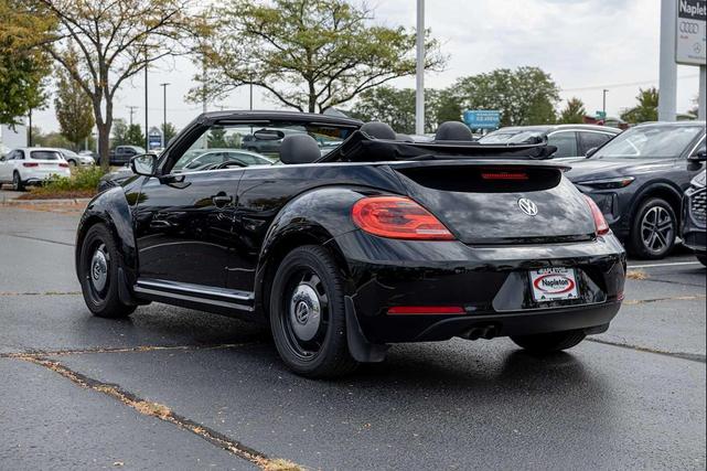 Photo of 2015 BLACK Volkswagen Beetle