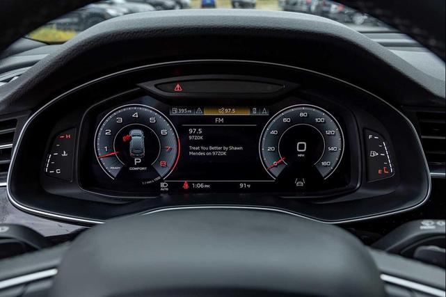 Photo of 2022 Carrara White Audi Q7