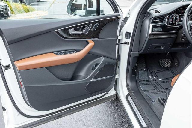 Photo of 2022 Carrara White Audi Q7