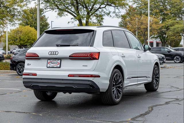 Photo of 2022 Carrara White Audi Q7