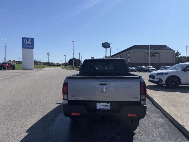 Photo of 2023 Lunar Silver Metallic Honda Ridgeline