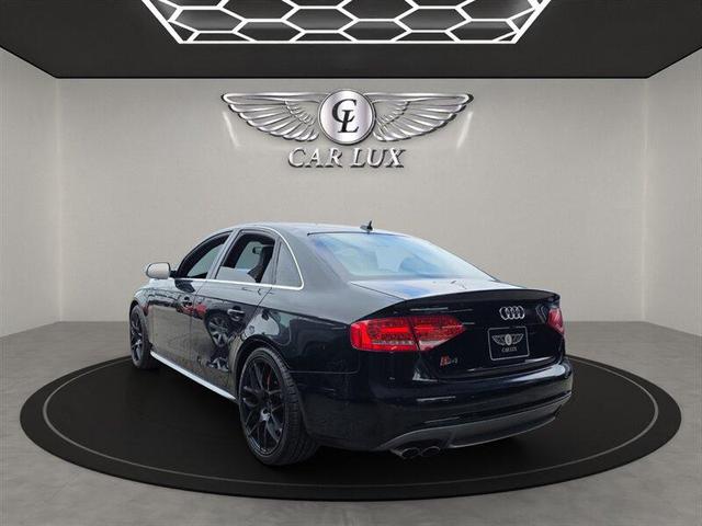 Photo of 2011 Brilliant Black Audi S4