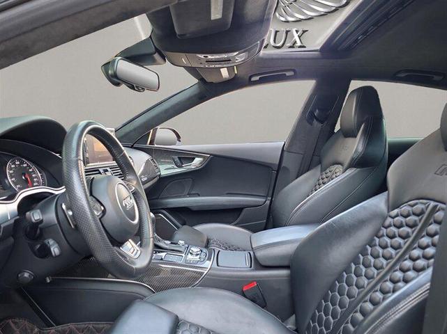 Photo of 2015 Phantom Black Pearl Effect Audi RS 7