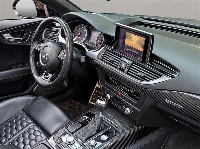 Photo of 2015 Phantom Black Pearl Effect Audi RS 7