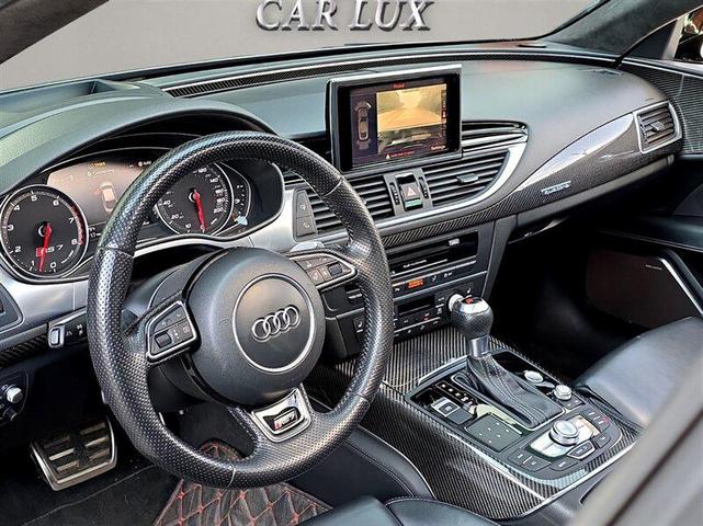 Photo of 2015 Phantom Black Pearl Effect Audi RS 7