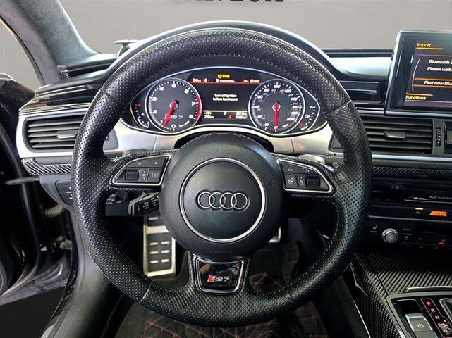 Photo of 2015 Phantom Black Pearl Effect Audi RS 7