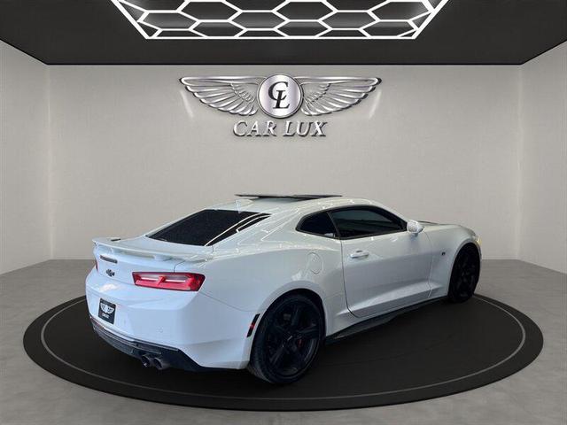 Photo of 2016 Summit White Chevrolet Camaro