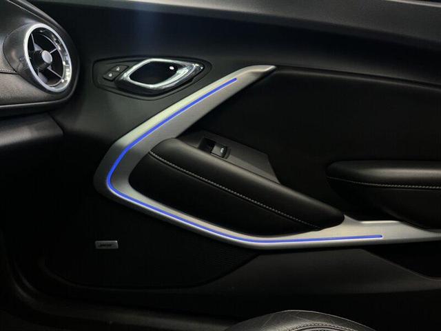 Photo of 2016 Summit White Chevrolet Camaro
