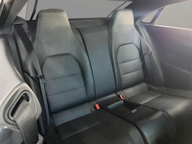 Photo of 2014 Mars Red Mercedes-Benz E-Class