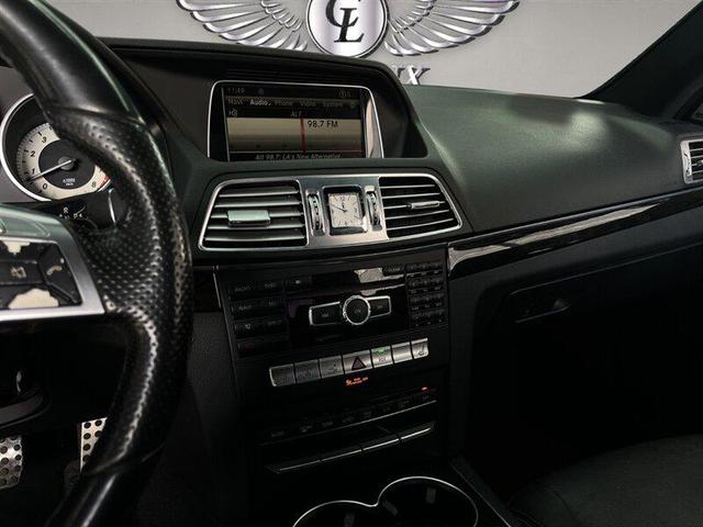 Photo of 2014 Mars Red Mercedes-Benz E-Class