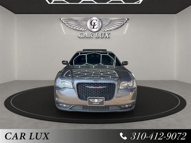 Photo of 2021 Granite Crystal Metallic Clearcoat Chrysler 300