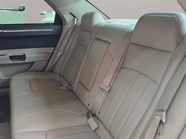 Photo of 2007 Inferno Red Crystal Pearlcoat Chrysler 300C