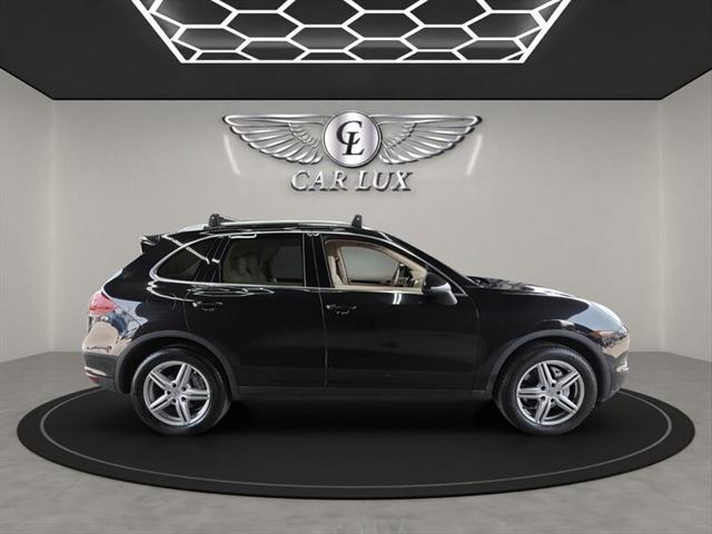 Photo of 2014 Black Porsche Cayenne