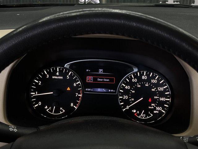 Photo of 2018 Magnetic Black Nissan Pathfinder
