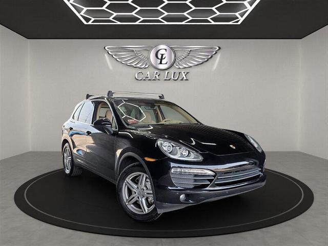 Photo of 2014 Black Porsche Cayenne