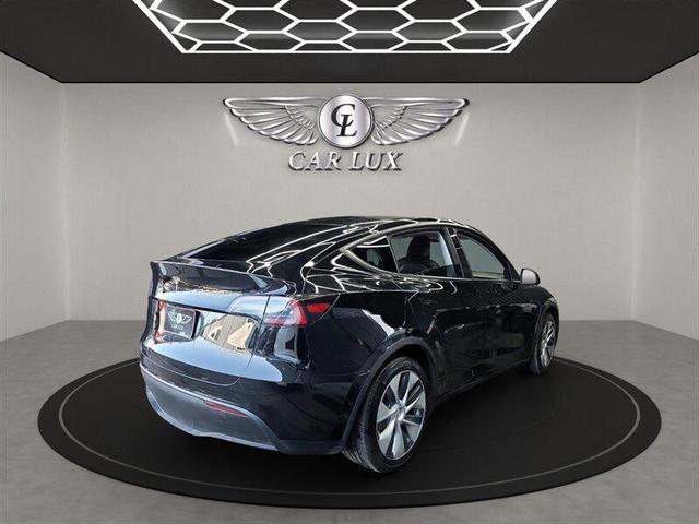 Photo of 2021 Solid Black Tesla Model Y